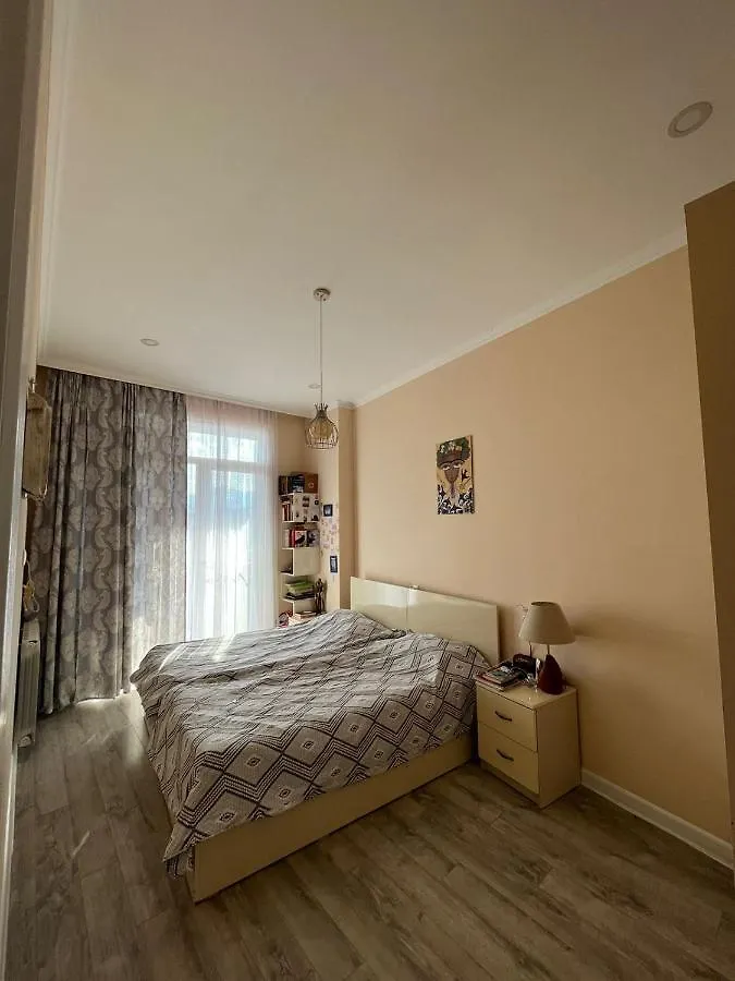 Light House Apartment Batumi 0*,